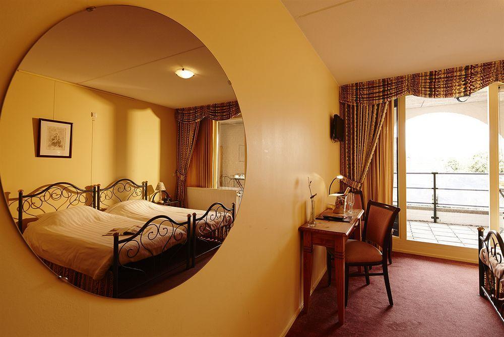Helden Hotel Nieuw Antiek מראה חיצוני תמונה